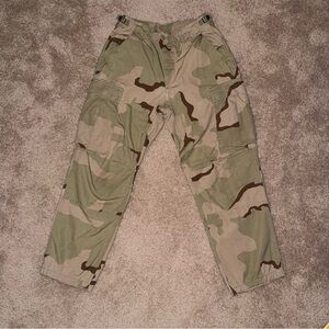 Vintage 90s Camo Cargo Pants